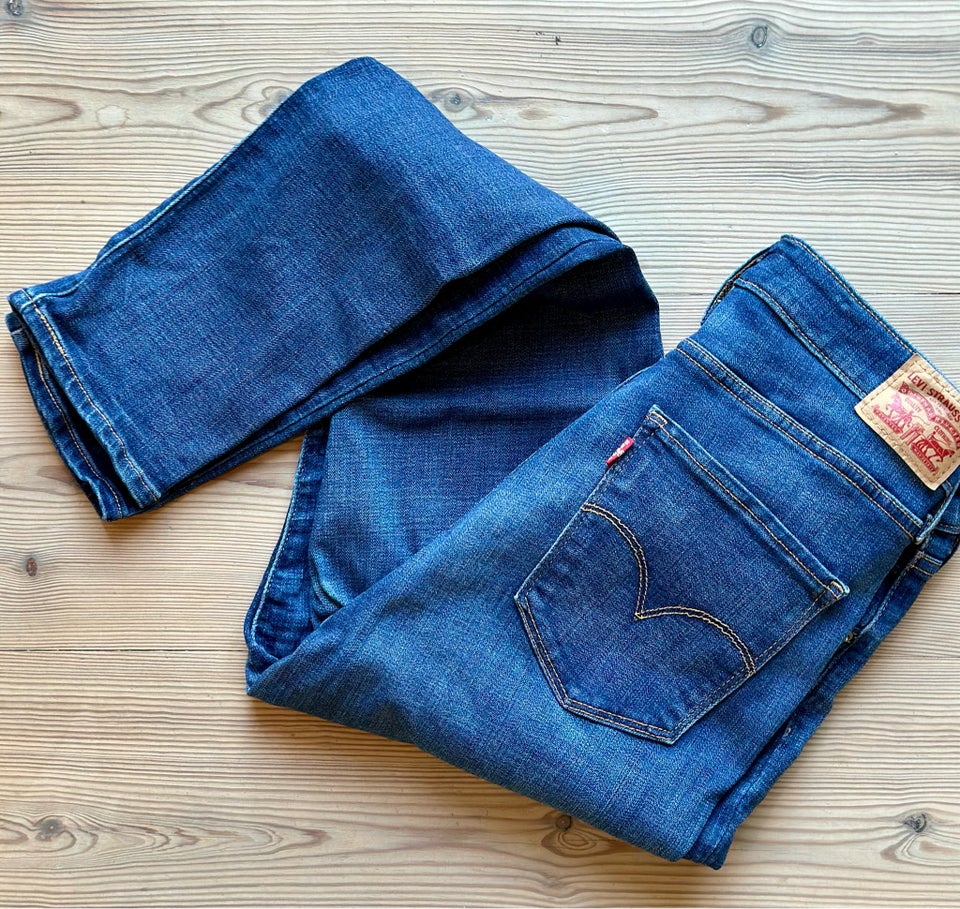 Jeans Levis str 32