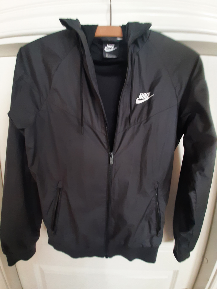 Jakke Nike str XS