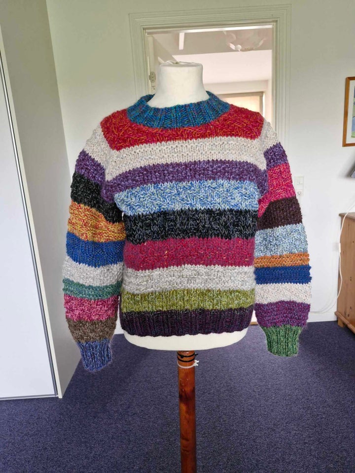 Sweater, Hjemmestrik, str. 44