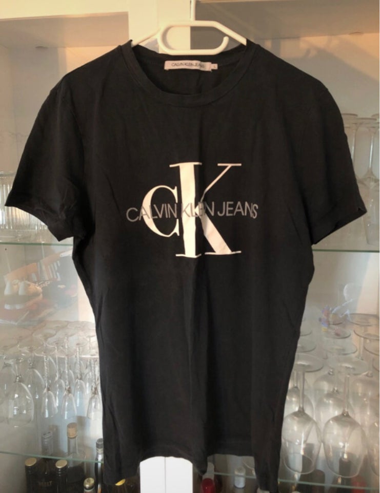 T-shirt Calvin Klein Jeans str L