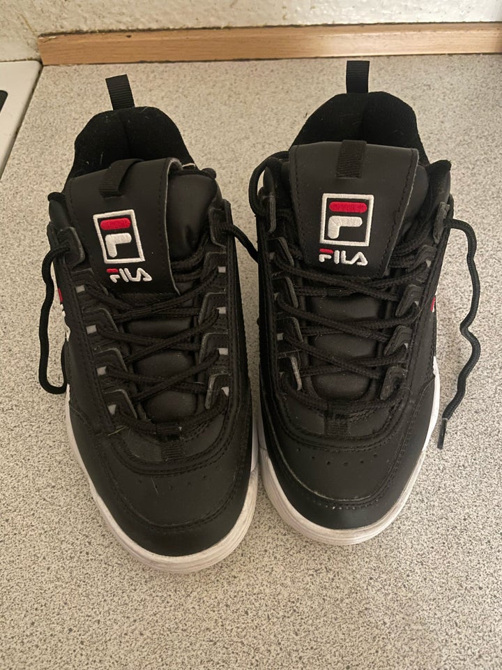 Sneakers, str. 37, FILA