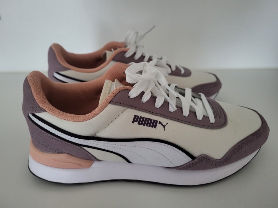 Sneakers, str. 39, Puma