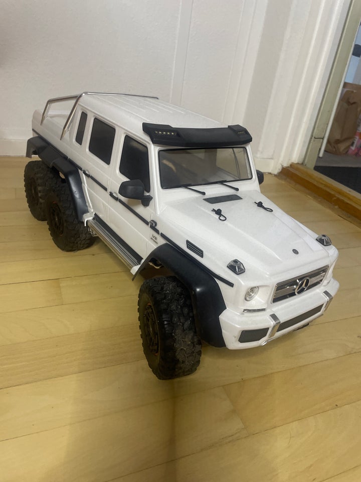 Fjernstyret bil, Traxxas TRX 6x6