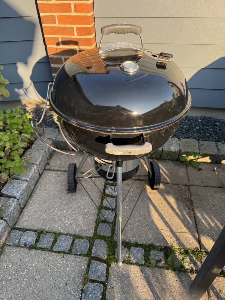 Kuglegrill, Weber kuglegrill 57