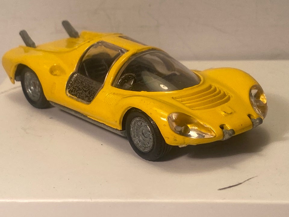 Modelbil, Politoys Ferrari Dino