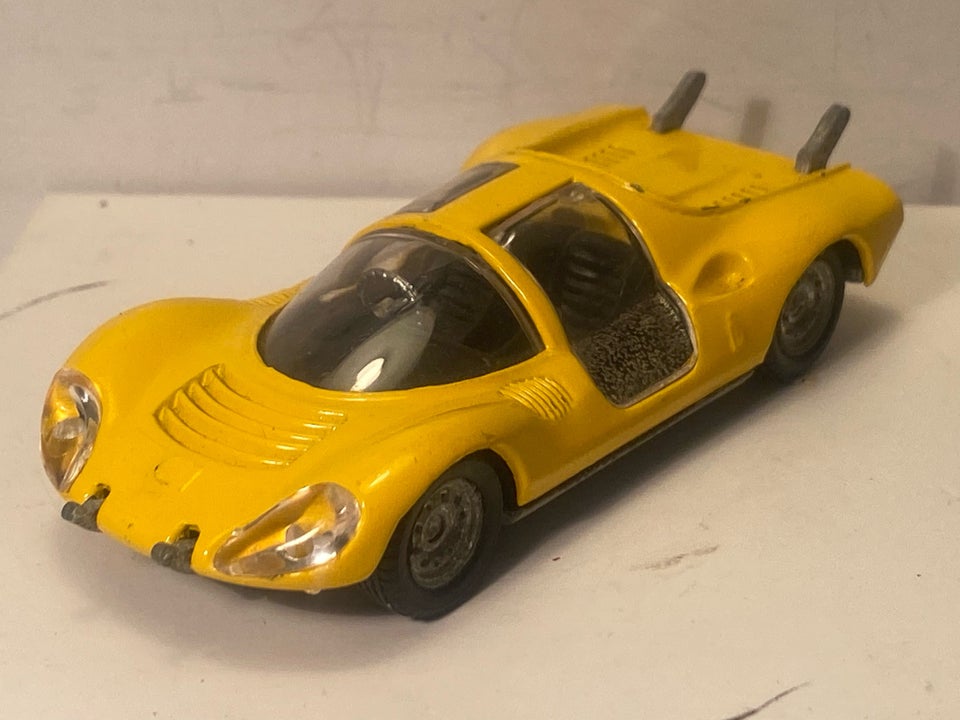 Modelbil, Politoys Ferrari Dino