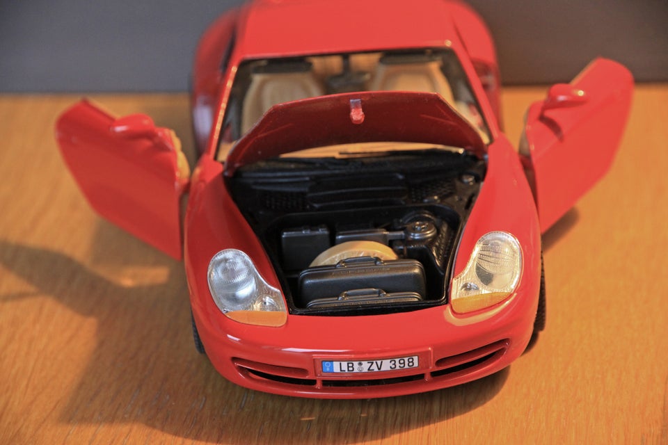 Modelbil, BURAGO 1:18 PORSCHE 911