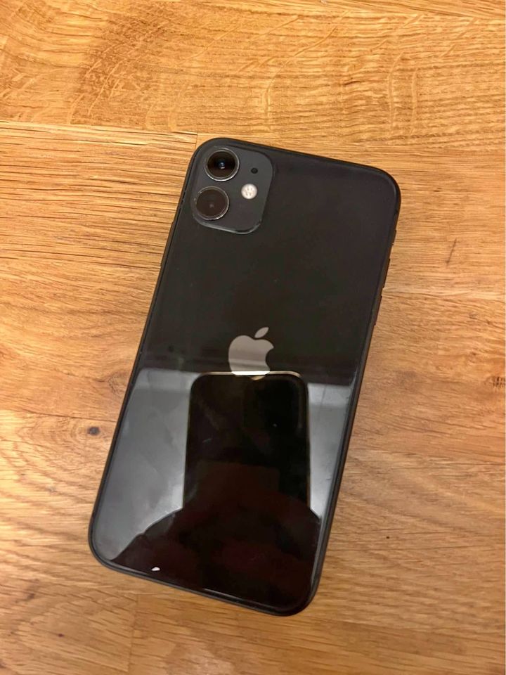 iPhone 11, 128 GB, sort