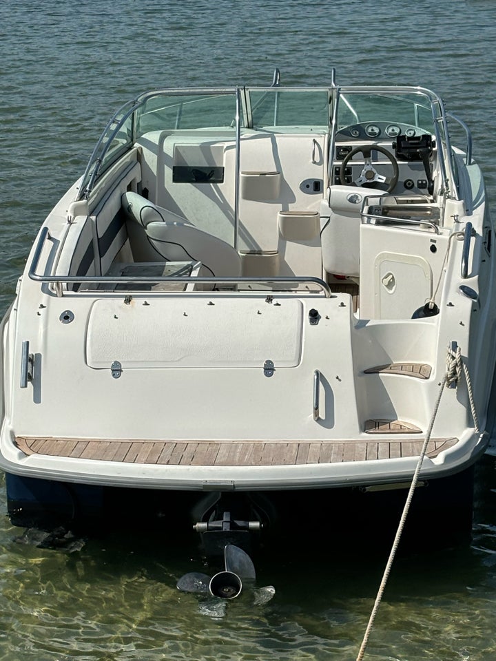 Uttern D68  Daycruiser årg 2005