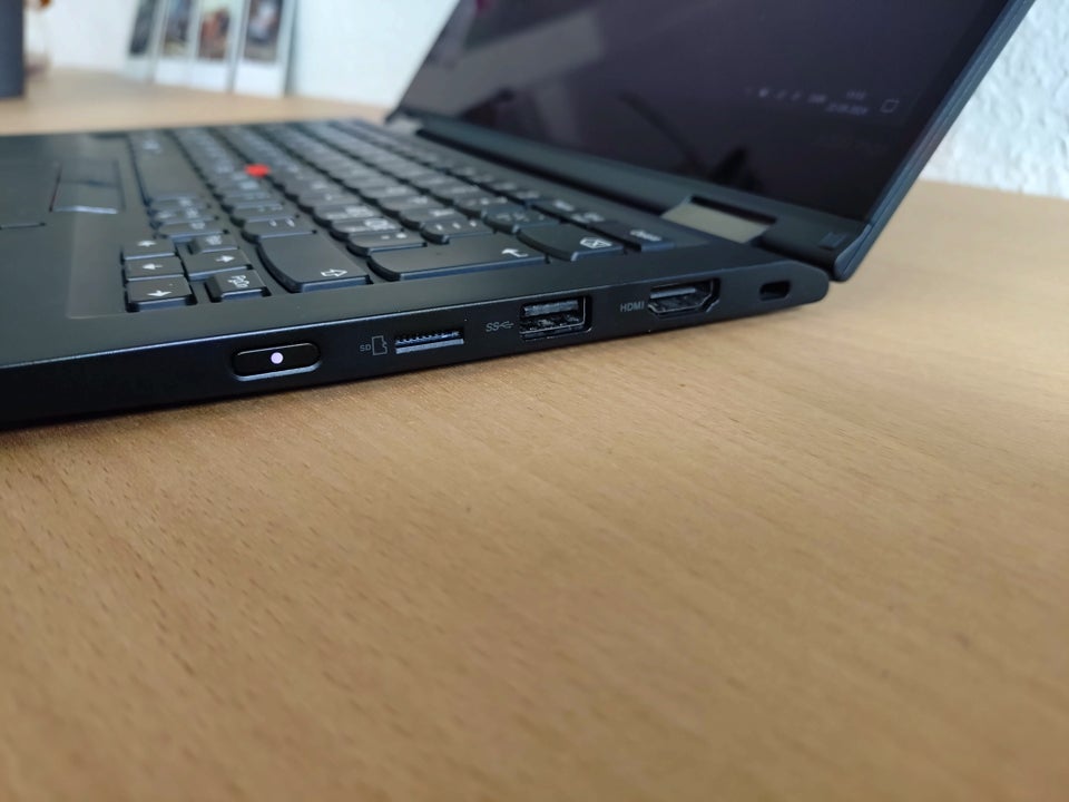 Lenovo X390 Yoga, 4.8 GHz, 16 GB ram