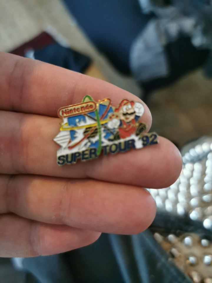 Legetøj, Nintendo pin fra 1992