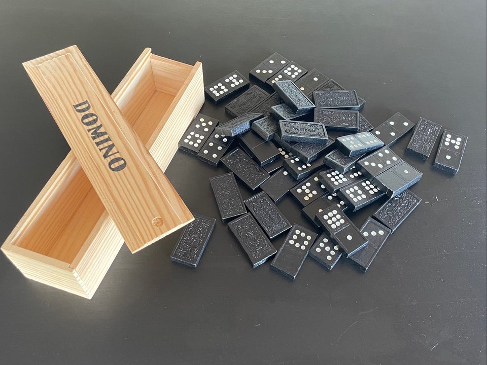 Domino, Retro træspil, andet spil