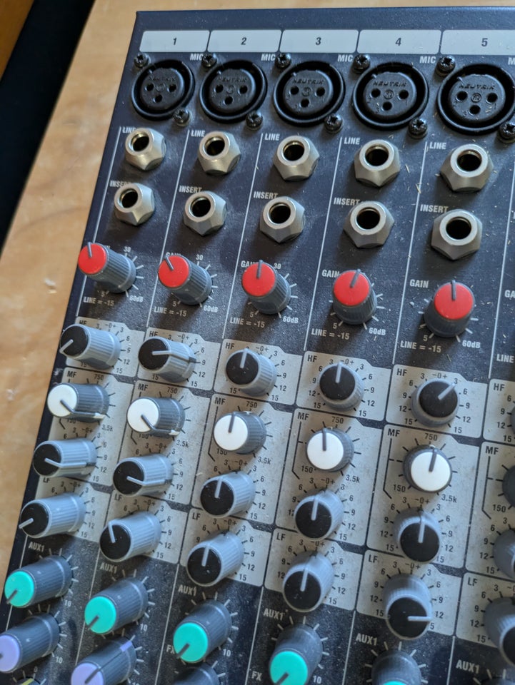 Mixer, Soundcraft EFX8