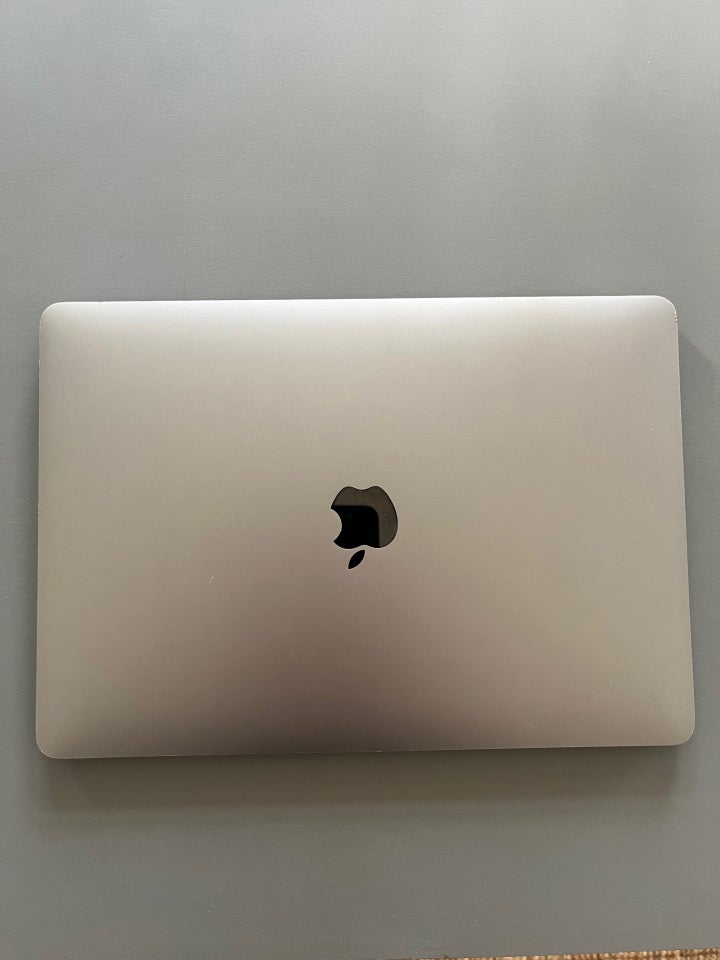 MacBook Air, 512 GB harddisk,