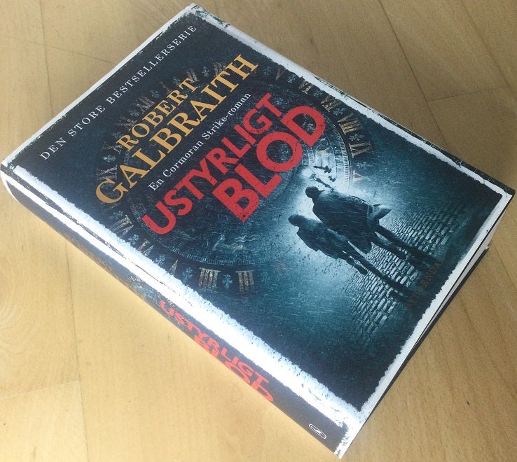 Ustyrligt blod - Cormoran Strike 5,