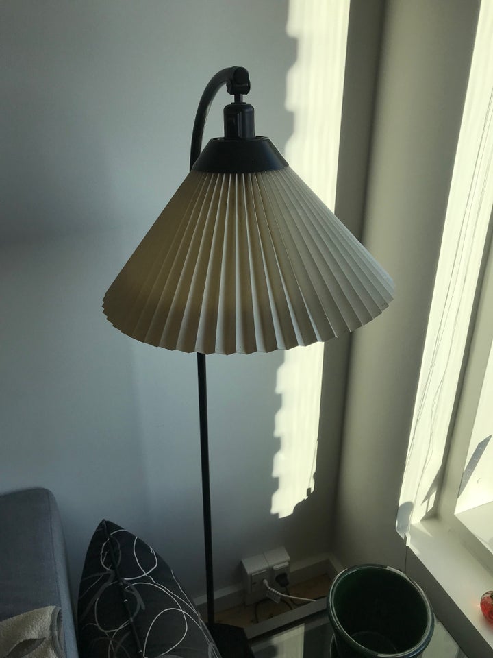 Standerlampe