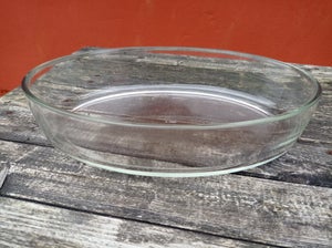 Oval ildfast skål 30 x 21 og 6 cm høj