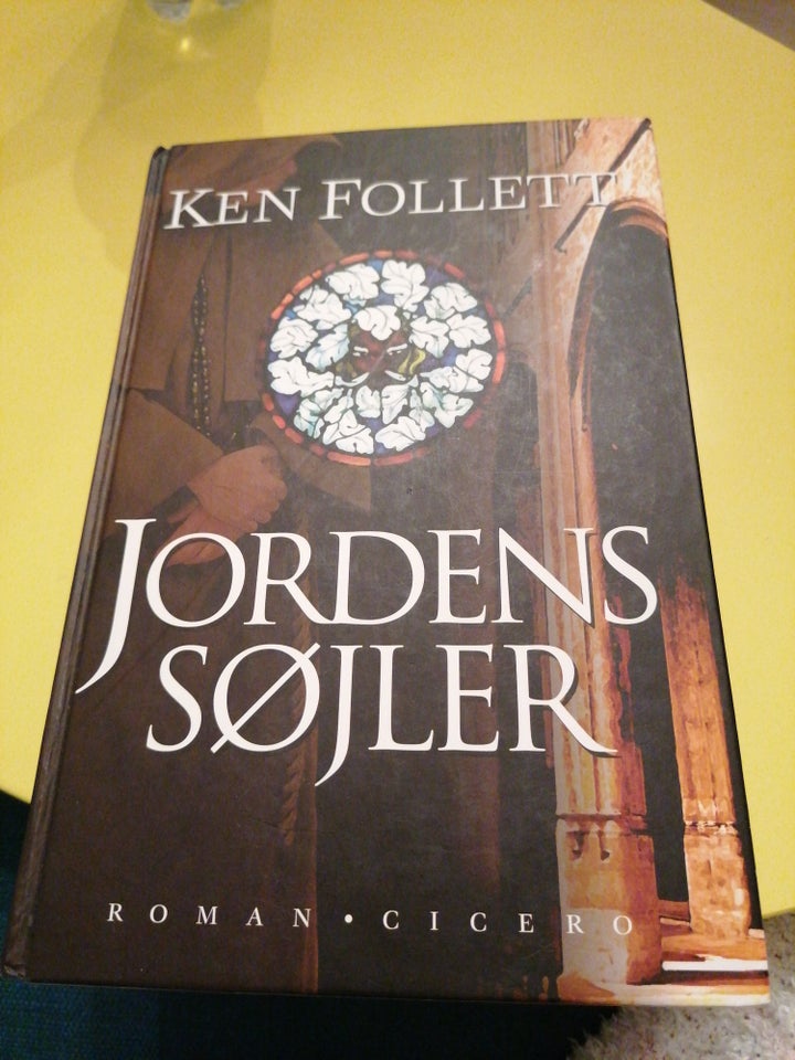 Jordens søjler, Ken Follett,