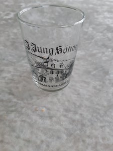 Glas lille vinglas fra