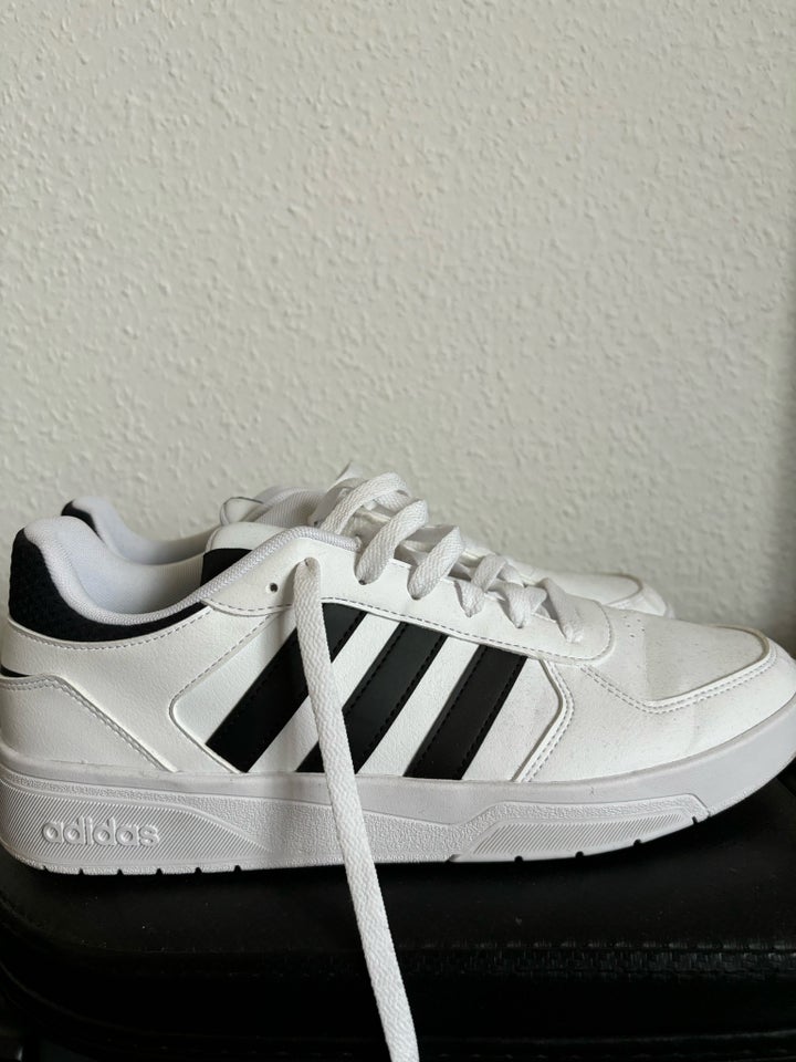 Sneakers, Adidas , str. 44