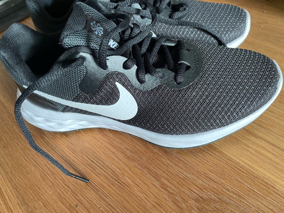 Sneakers, str. 36, Nike