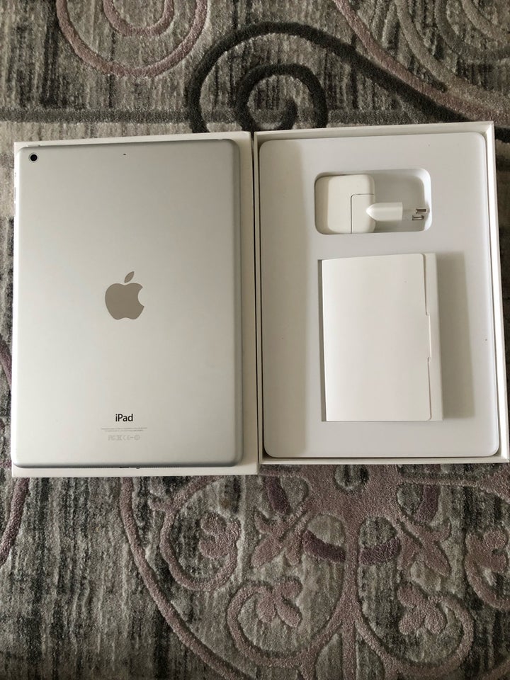 iPad 7, 32 GB, hvid