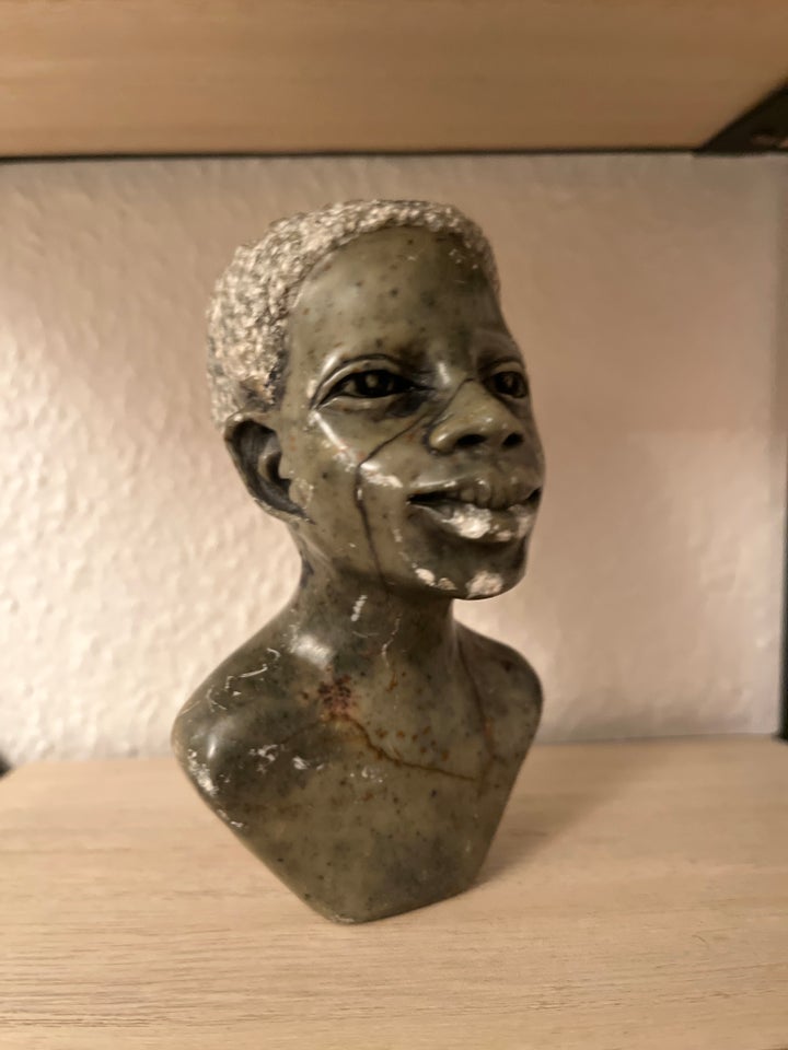 Afrikansk stenfigur