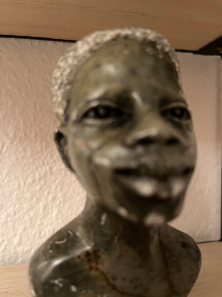 Afrikansk stenfigur