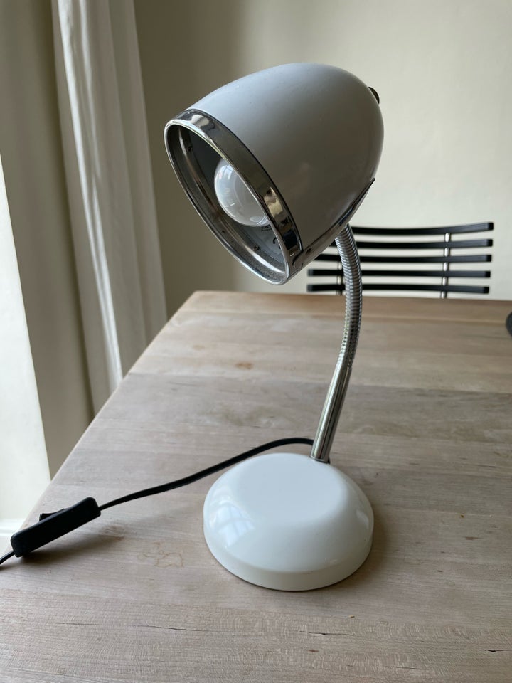 Anden arkitekt IKEA BORDLAMPE