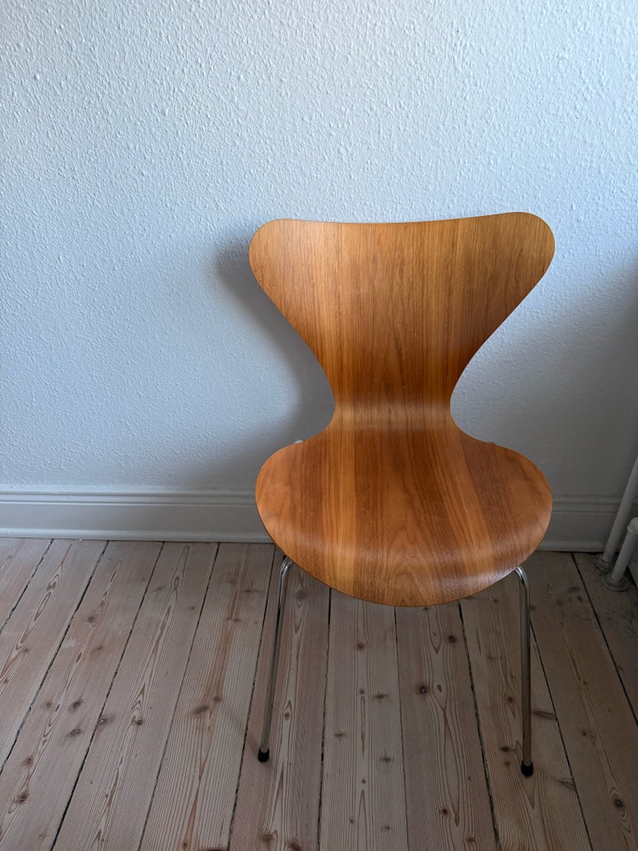 Arne Jacobsen, stol, Flot 7er stol