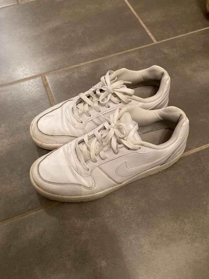 Sneakers, Nike, str. 43