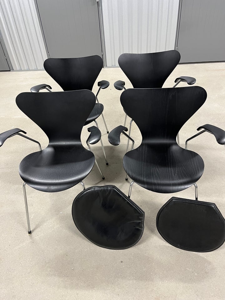 Arne Jacobsen 3207 - 7*er stol