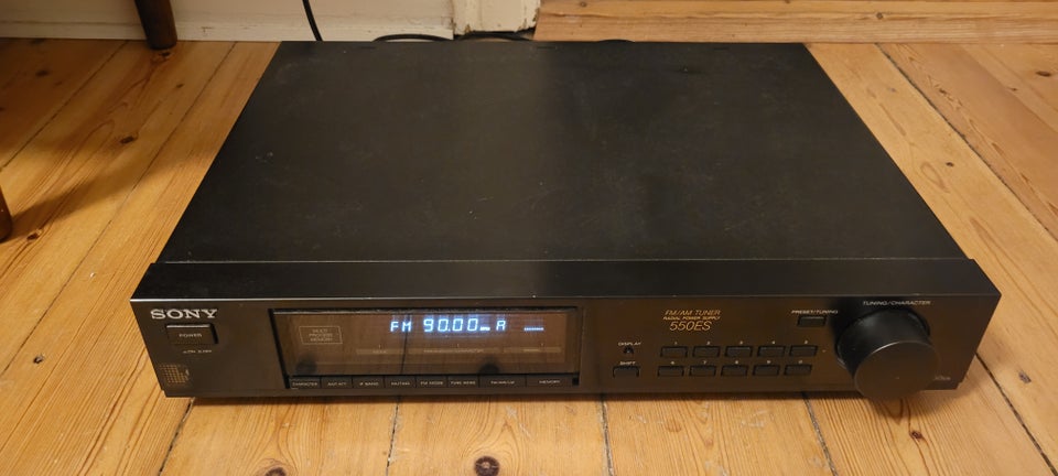 AM/FM radio, Sony, 550es