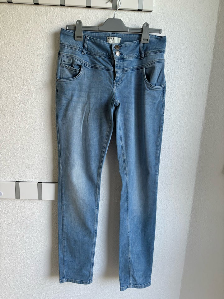 Jeans, Pulz, str. 31