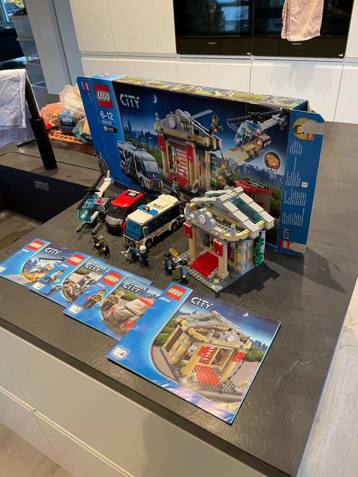 Lego City, 60008