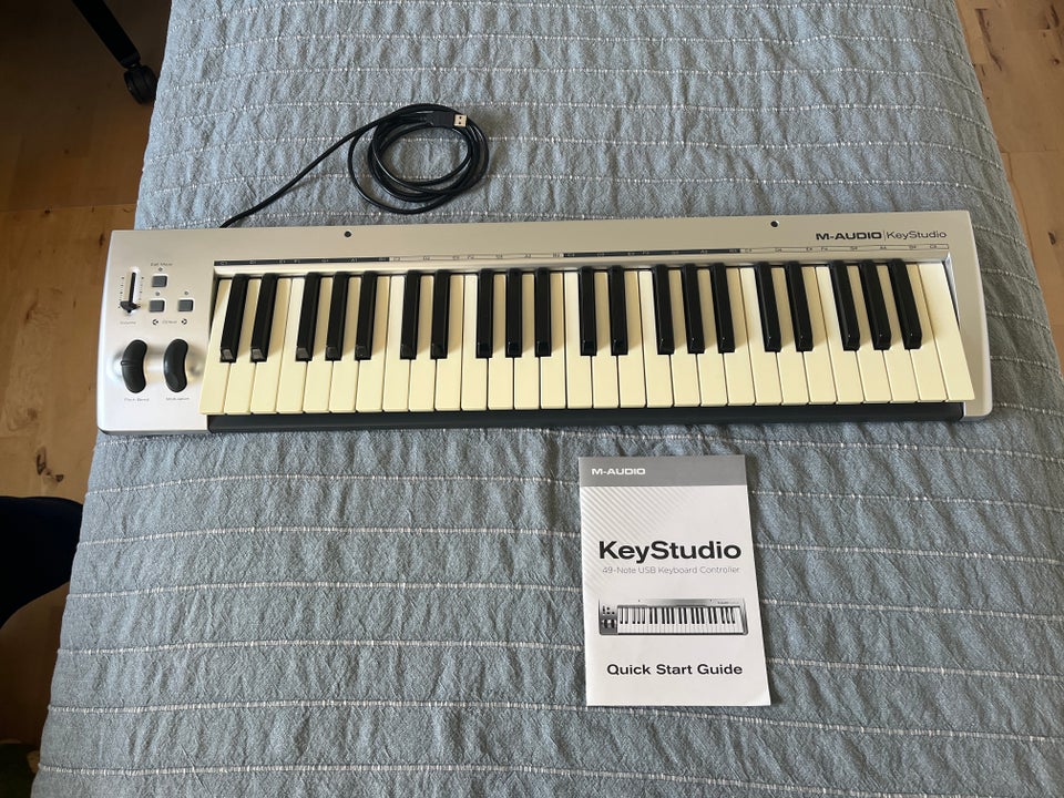 Keyboard, M-Audio Keystudio 49