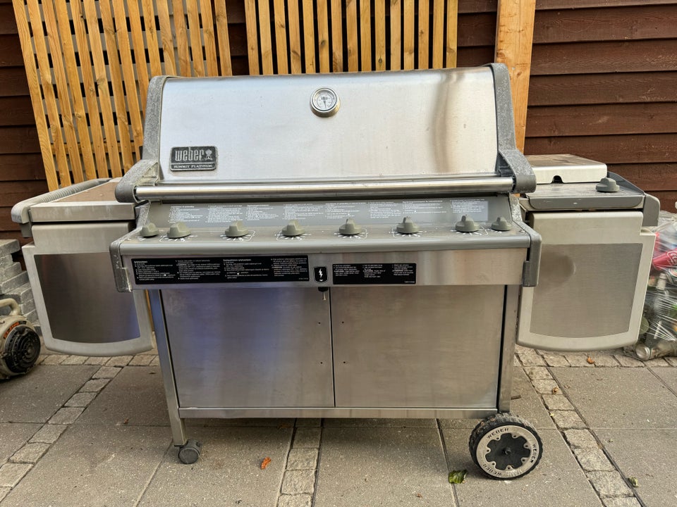 Gasgrill, Weber summit platinium