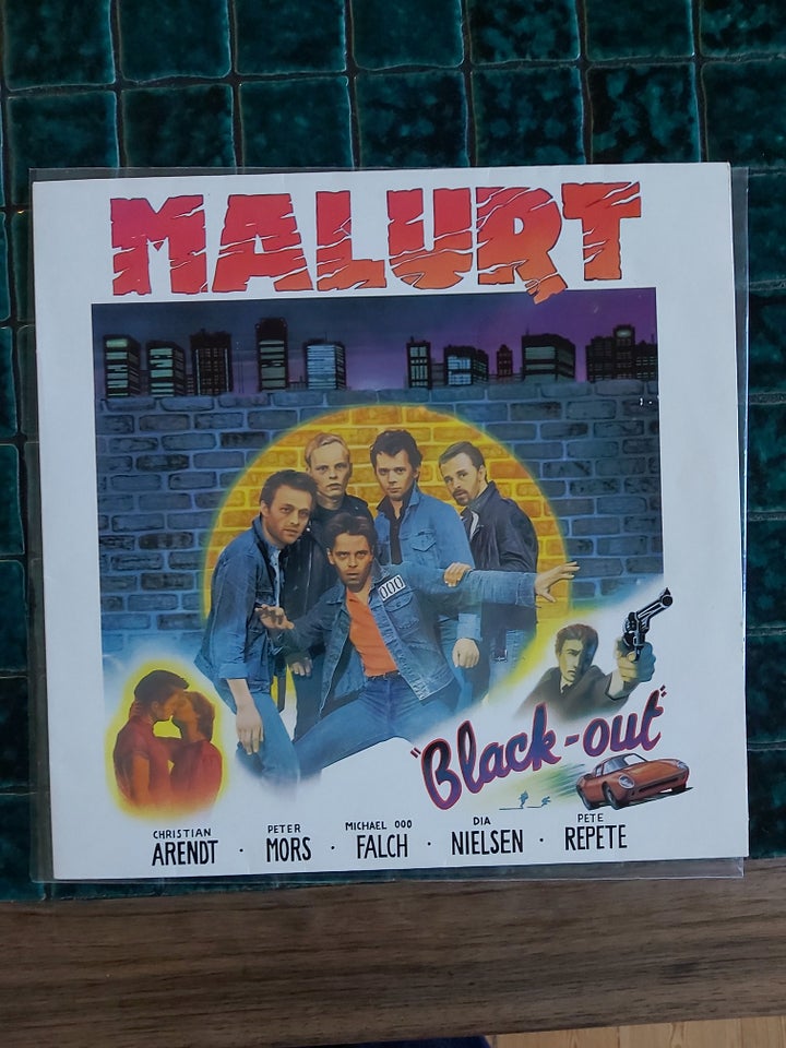 LP, Malurt, Black-out