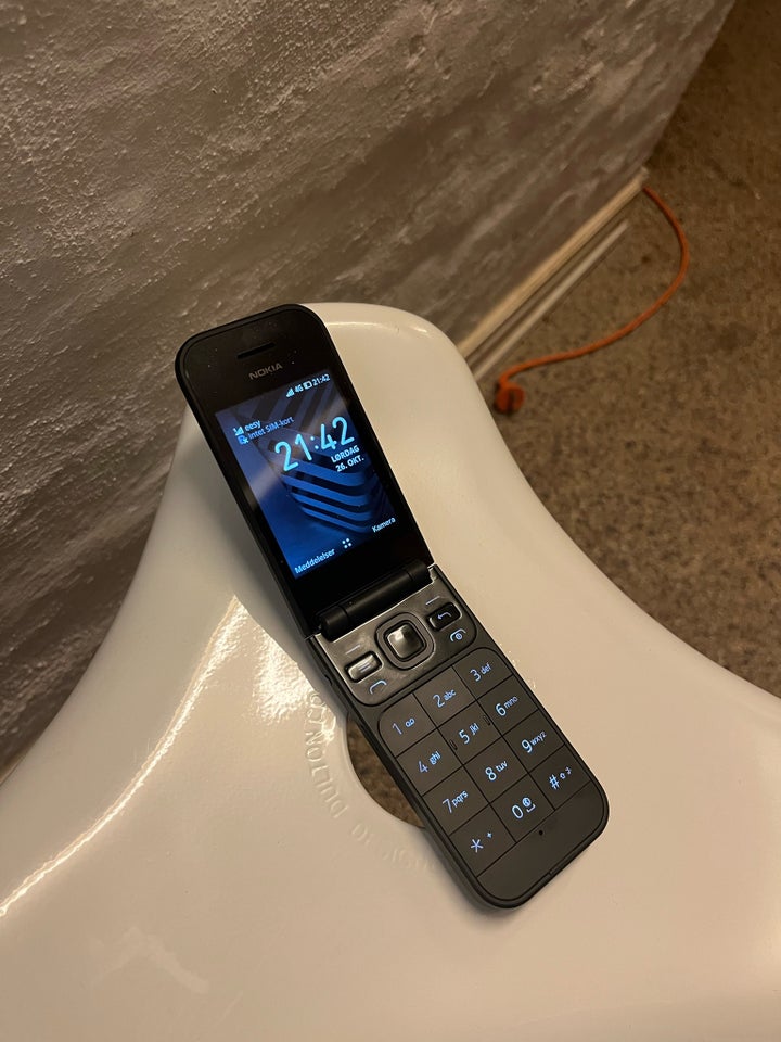 Nokia 2720, 4 GB , Perfekt