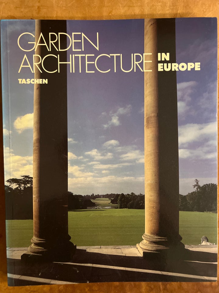 Garden architecture in Europe ,