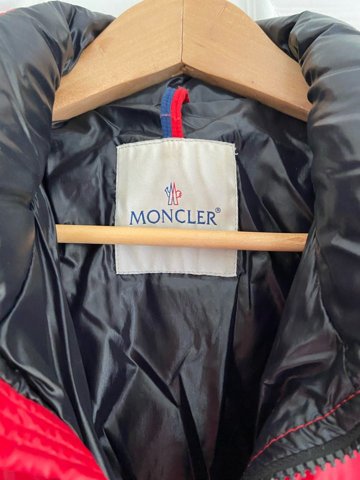 Dynejakke, str. 42, Moncler