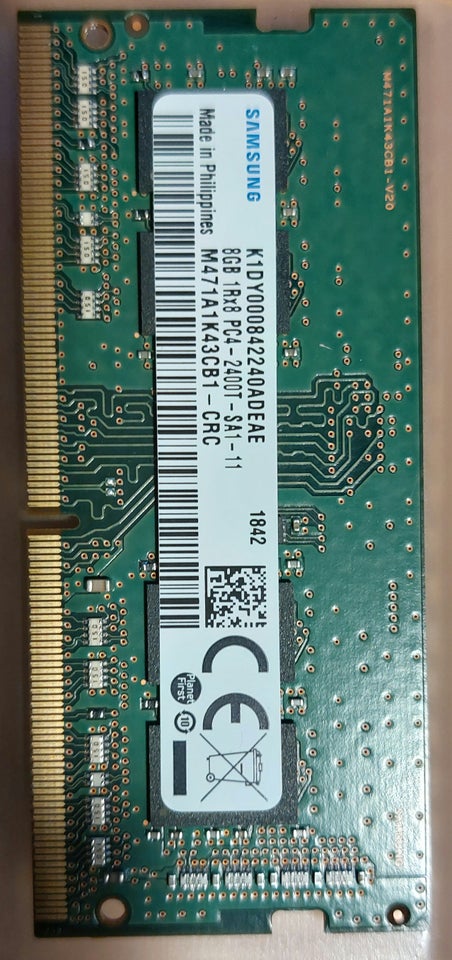 Samsung 1 x 8 GB DDR4 SDRAM