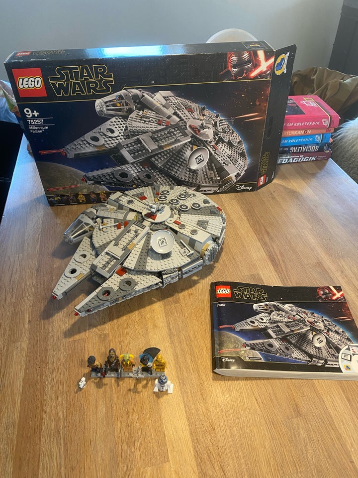 Lego Star Wars 75257 Millennium