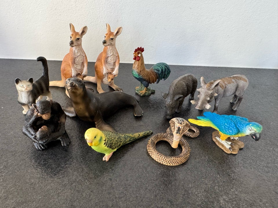 Dyr, Stor samling Schleich dyr,