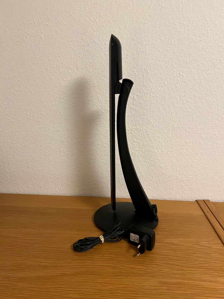 Skrivebordslampe, Sartano Model