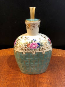 Porcelæn Karaffel - vase - flaske 