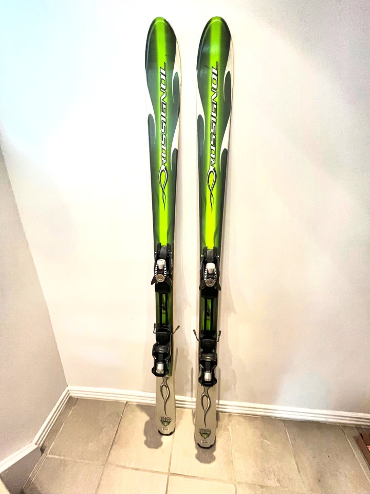 Alpinski, Rossignol Bandit B3,