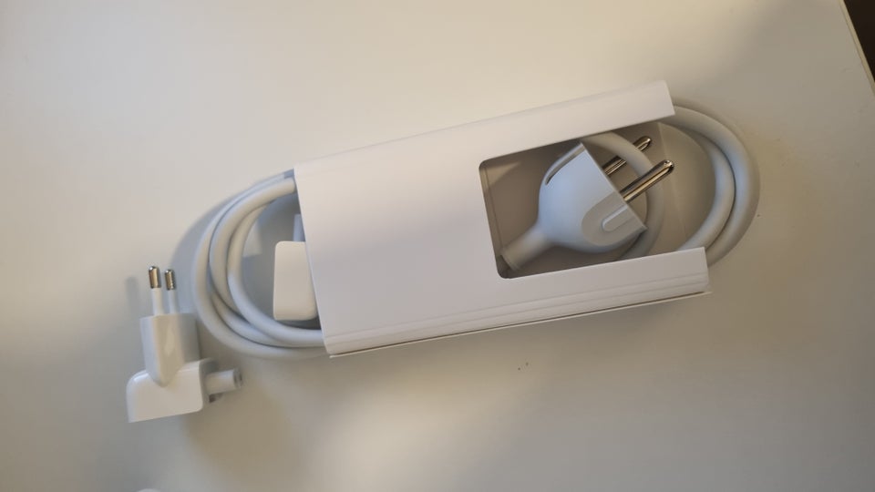 60W MagSafe 2 Power Adapter...