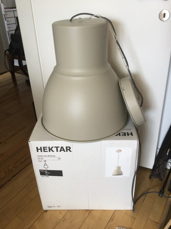 Anden loftslampe, Hektar (IKEA)