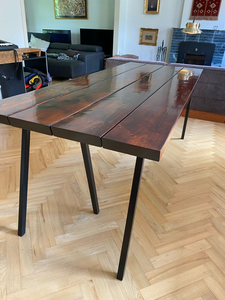 Spisebord massive planker 